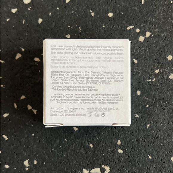 7 PCE MAKEUP/BEAUTY BUNDLE - Picture 4 of 14